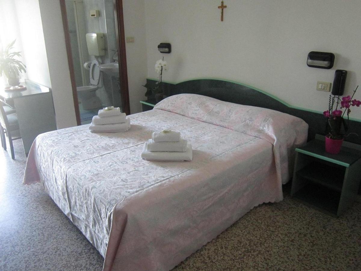 Hotel Concordia Palace Rimini Dış mekan fotoğraf